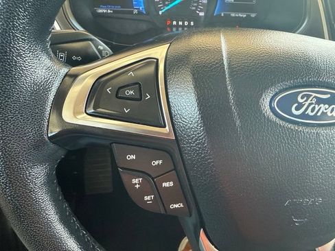 Used 2023 Ford Edge SEL w/ Convenience Package AWD/4WD image 17