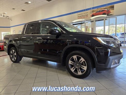 Used 2017 Honda Ridgeline RTL-E image 3