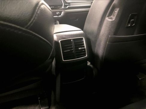 Used 2023 Kia Sportage EX image 27