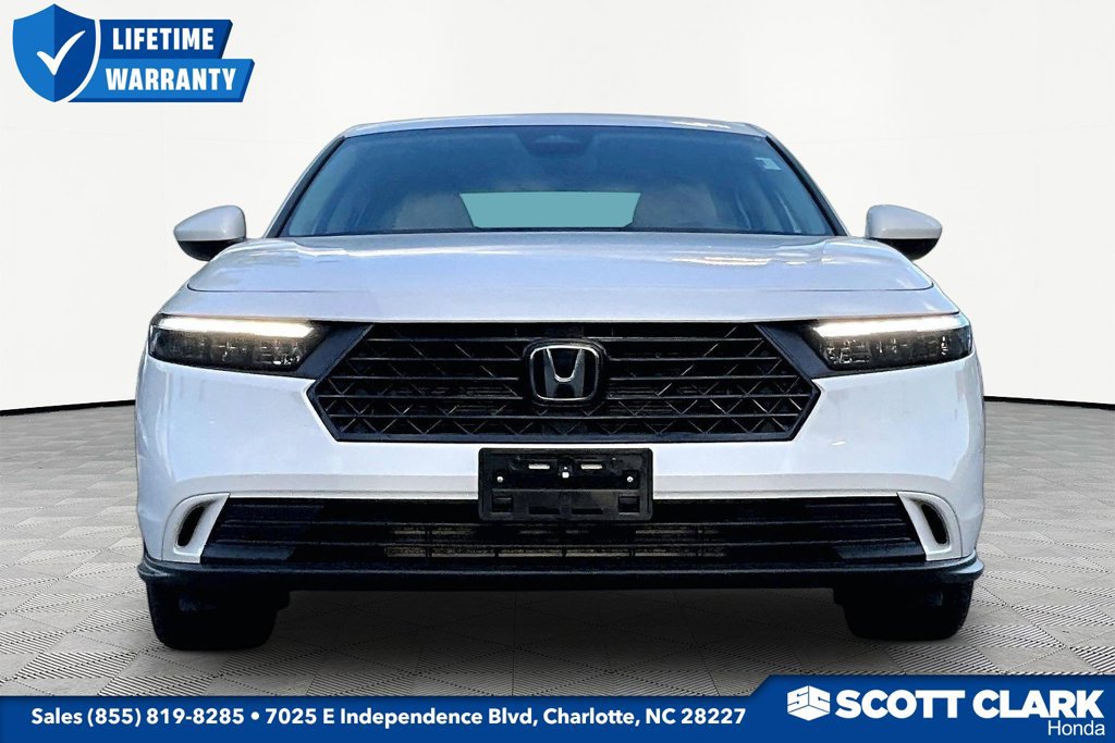 Used 2024 Honda Accord EX image 2