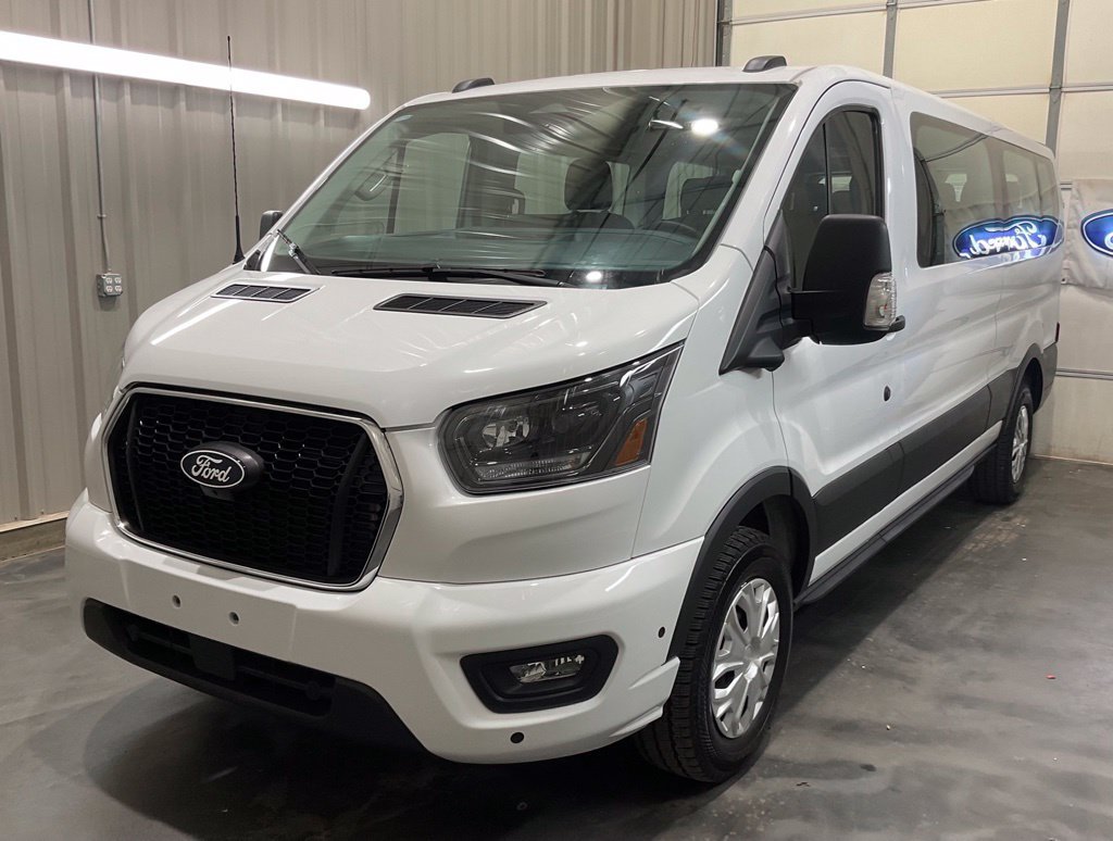 Used 2026 Ford Transit 350 XLT RWD image 3