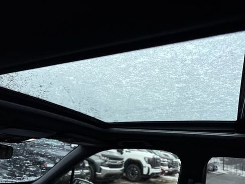 Used 2025 Subaru Forester Sport image 12