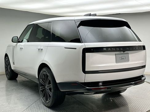 New 2026 Land Rover Range Rover Long Wheelbase SE image 11