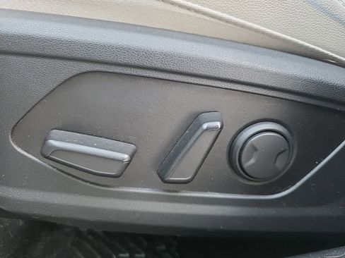 Used 2022 Hyundai Tucson Limited w/ Cargo Package image 12