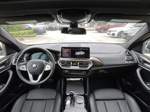 Used 2022 BMW X4 xDrive30i AWD/4WD image 12
