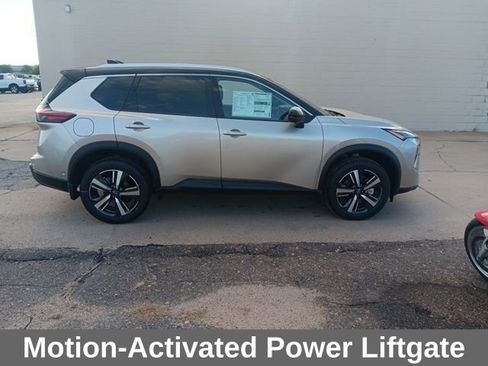 New 2025 Nissan Rogue SL w/ Tech Package image 6