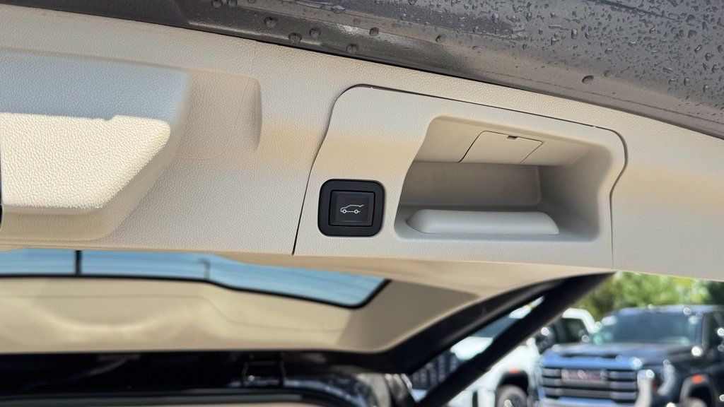 Used 2019 GMC Acadia Denali w/ Technology Package FWD image 6