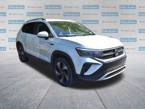 Used 2024 Volkswagen Taos SE AWD/4WD image 18