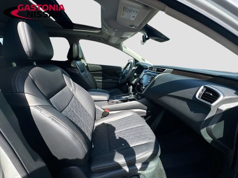 Used 2024 Nissan Murano Platinum w/ Cargo Package AWD/4WD image 38