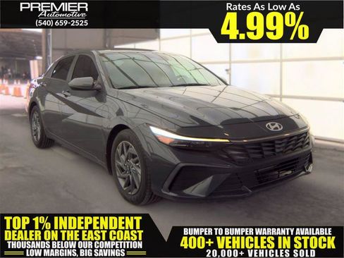 Used 2024 Hyundai Elantra SEL FWD image 1