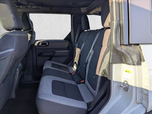 Used 2022 Ford Bronco 4-Door image 18