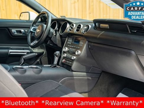 Used 2018 Ford Mustang Coupe RWD image 17