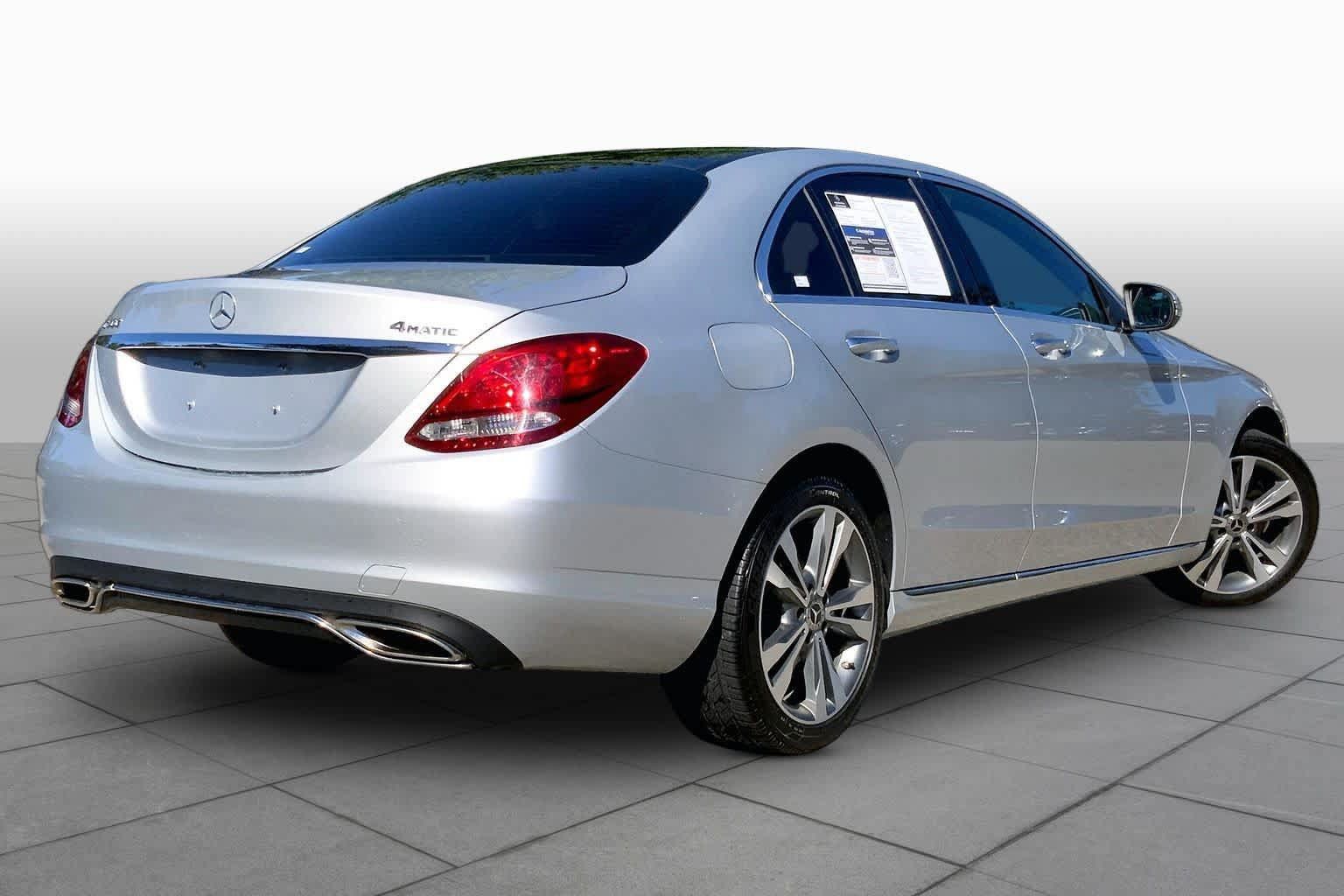 Used 2018 Mercedes-Benz C 300 4MATIC Sedan image 13