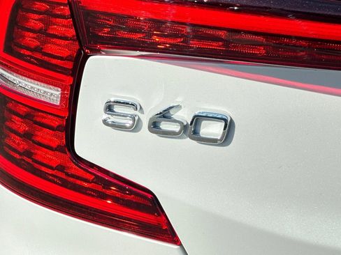 Used 2023 Volvo S60 T8 Core image 32