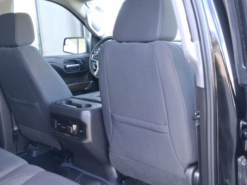 Used 2021 Chevrolet Silverado 1500 LT Trail Boss image 12