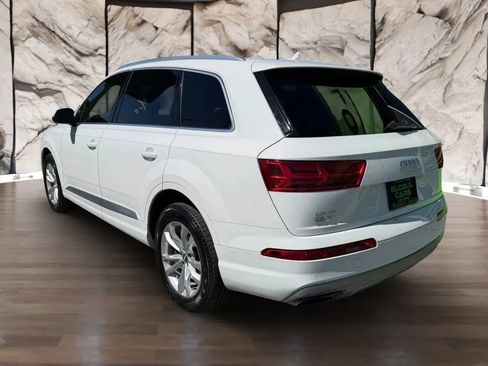 Used 2019 Audi Q7 3.0T Premium AWD/4WD image 4