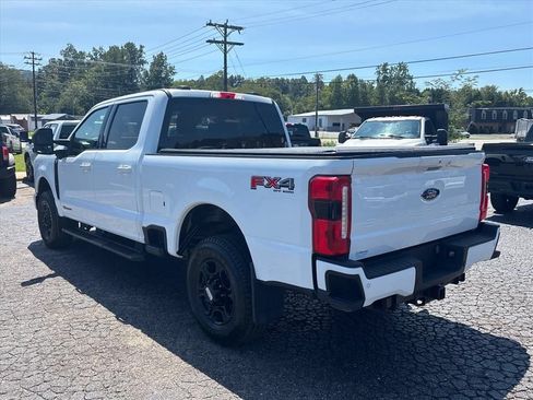 Used 2023 Ford F250 XLT w/ XLT Premium Package AWD/4WD image 5