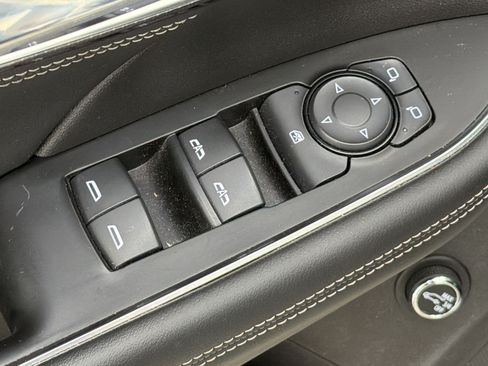 Used 2023 Buick Envision Preferred FWD image 29