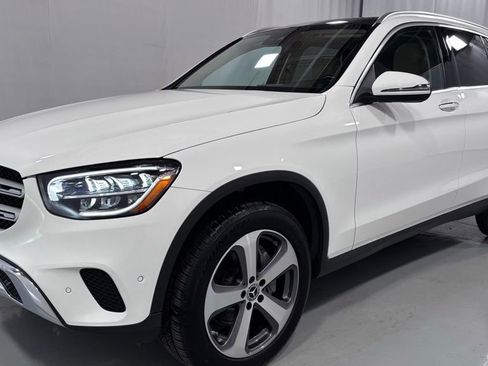 Certified 2022 Mercedes-Benz GLC 300 4MATIC image 1