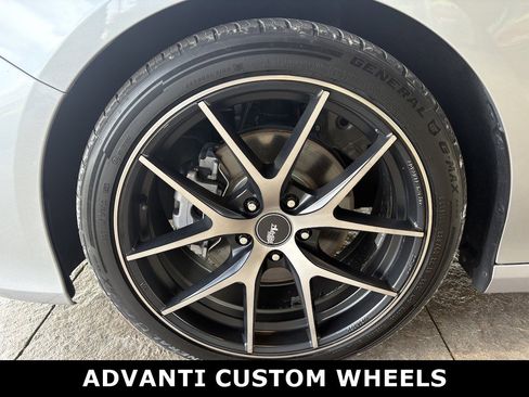 Used 2019 Honda Accord Sport image 10