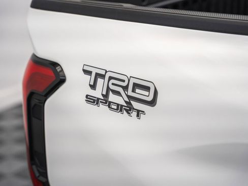 Certified 2024 Toyota Tacoma TRD Sport w/ TRD Sport Upgrade Package AWD/4WD image 20