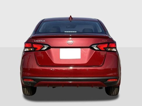 New 2025 Nissan Versa SR image 3
