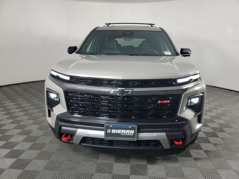 New 2026 Chevrolet Traverse Z71 w/ Enhanced Driving Package AWD/4WD image 9