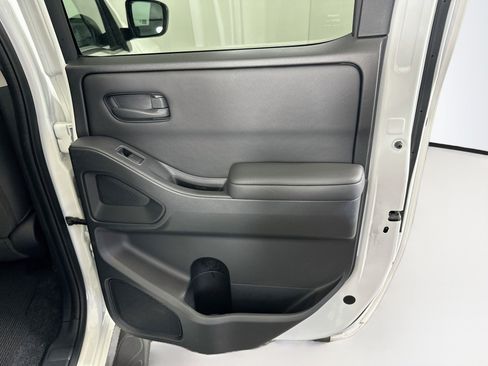 Used 2023 Nissan Frontier S w/ Technology Package RWD image 28