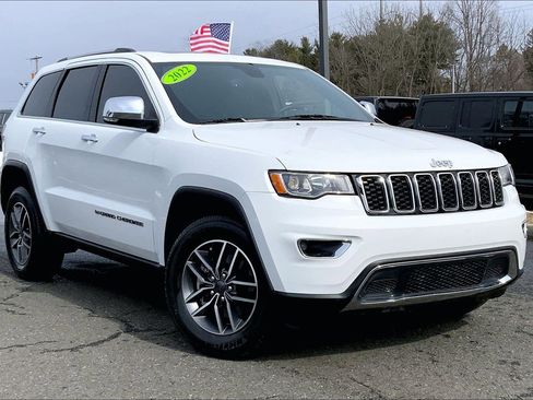 Used 2022 Jeep Grand Cherokee Limited image 2