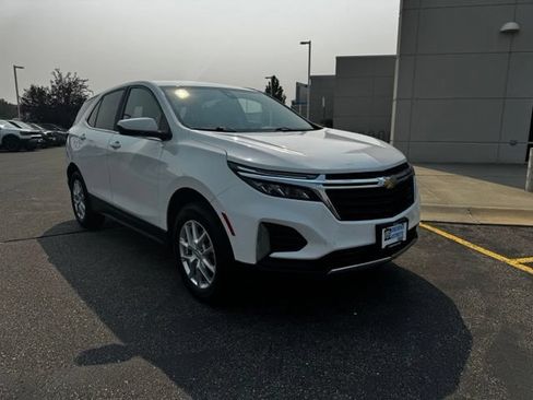 Used 2023 Chevrolet Equinox LT AWD/4WD image 1