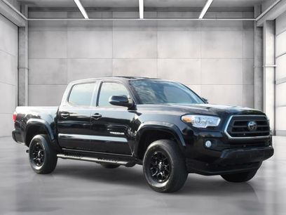 Used 2022 Toyota Tacoma SR5 w/ Technology Package