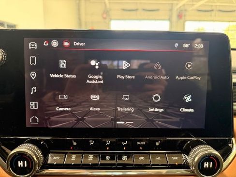 Used 2024 GMC Canyon AT4 w/ Technology Package AWD/4WD image 39