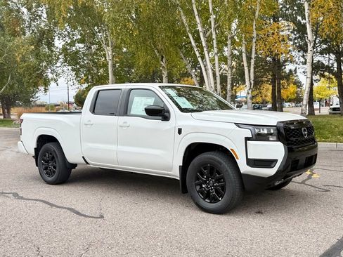 New 2026 Nissan Frontier SV w/ All-Weather Content Package image 2