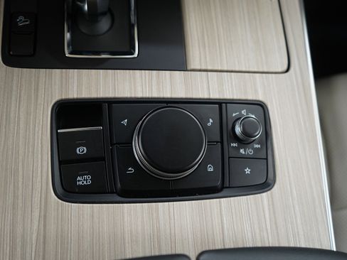 Used 2024 MAZDA CX-90 Plug-In Hybrid w/ Preferred image 26