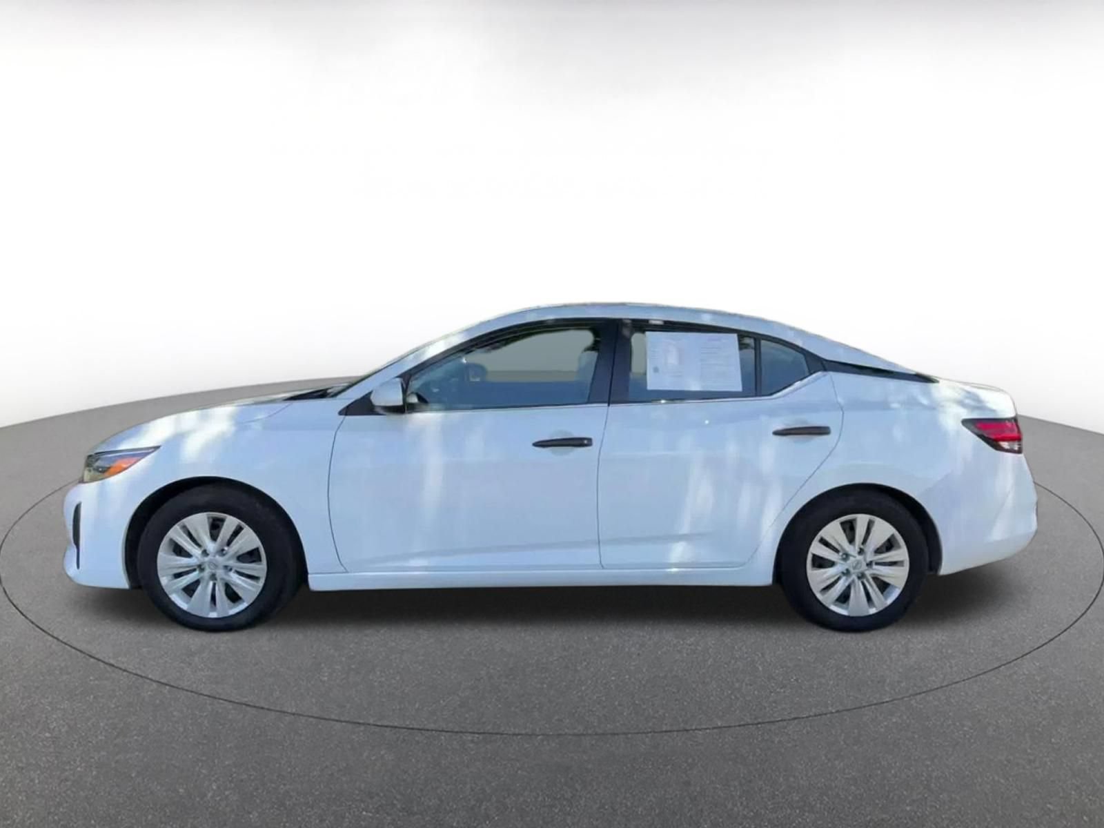 Used 2025 Nissan Sentra S FWD image 8
