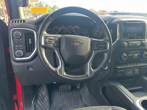 Used 2021 Chevrolet Silverado 1500 LT Trail Boss image 12