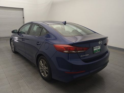 Used 2018 Hyundai Elantra SEL image 5