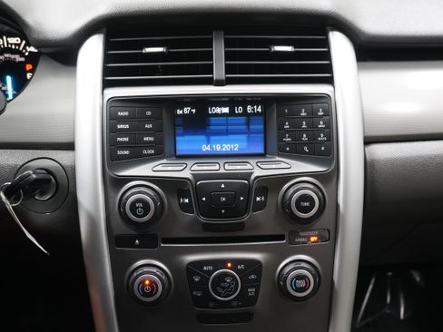 Used 2013 Ford Edge SEL image 18