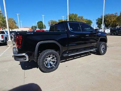 New 2026 GMC Sierra 1500 SLT image 35