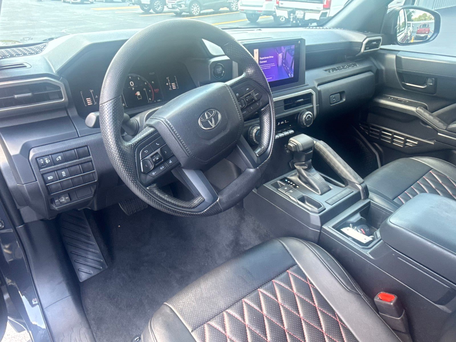 Used 2024 Toyota Tacoma SR RWD image 17