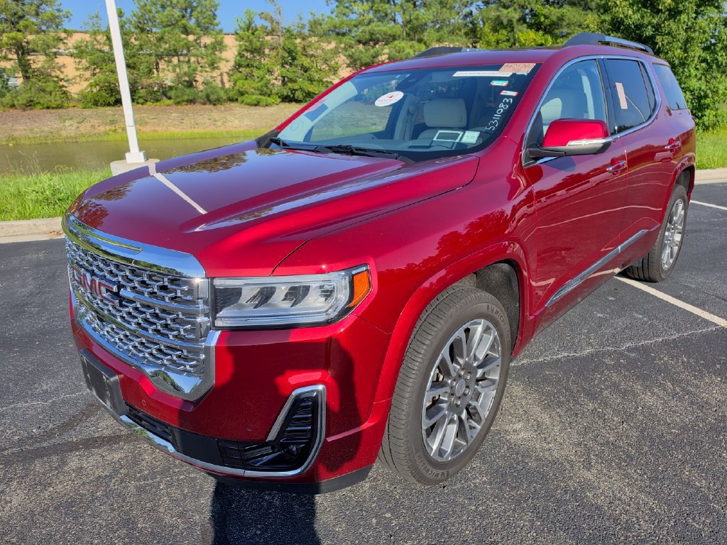 Used 2021 GMC Acadia Denali w/ Denali Ultimate Package AWD/4WD image 9