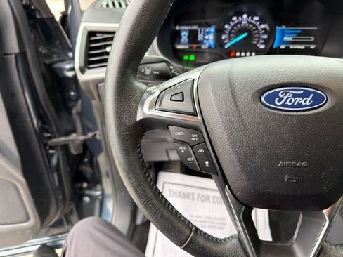 Used 2022 Ford Edge SEL w/ Convenience Package image 32