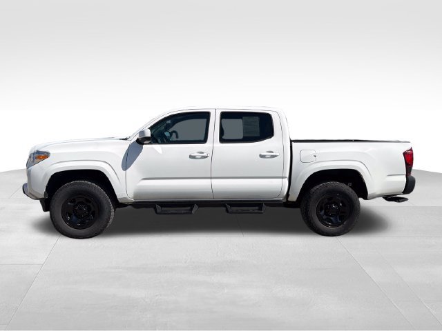 Used 2020 Toyota Tacoma SR AWD/4WD image 8