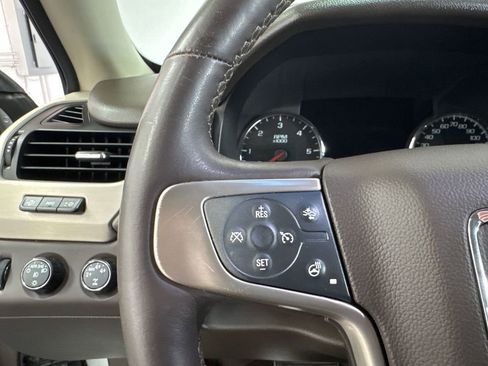 Used 2015 GMC Yukon XL Denali w/ Touring Package AWD/4WD image 11