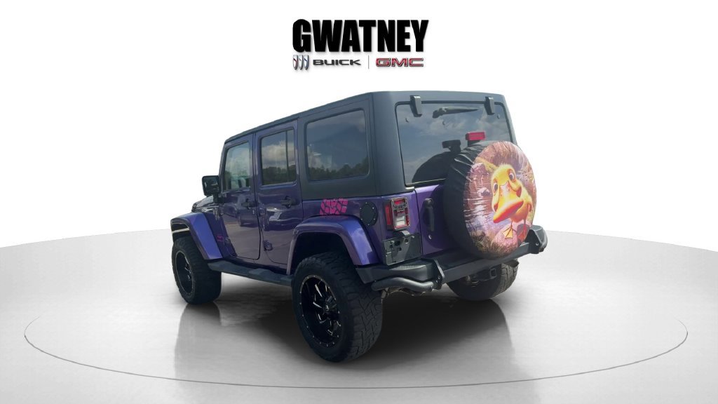 Used 2016 Jeep Wrangler Unlimited Sahara w/ Dual Top Group AWD/4WD image 6