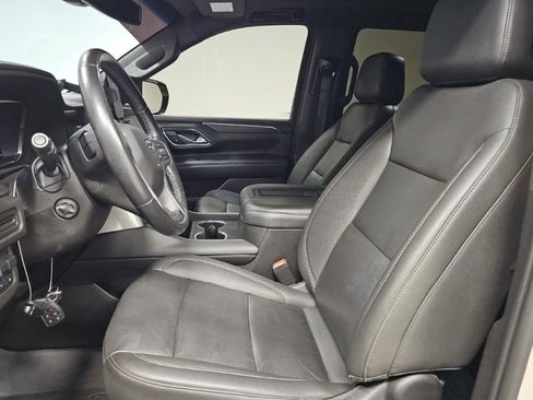 Used 2022 Chevrolet Tahoe Z71 w/ Luxury Package image 6