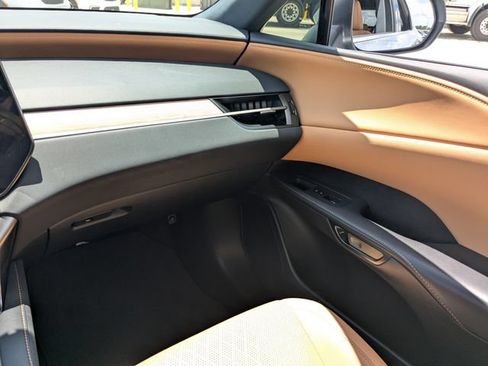 Used 2023 Lexus RX 350 Premium Plus w/ Cold Area Package FWD image 16