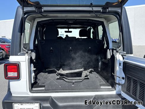 Used 2023 Jeep Wrangler Sport S image 22