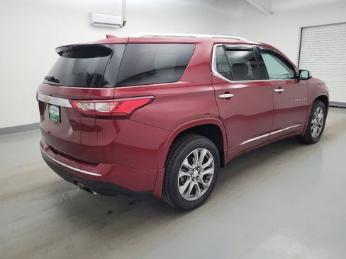 Used 2018 Chevrolet Traverse Premier w/ Driver Confidence II Package FWD image 10