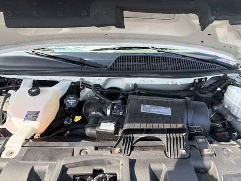 Used 2018 Chevrolet Express 3500 Extended w/ Power Convenience Package RWD image 26